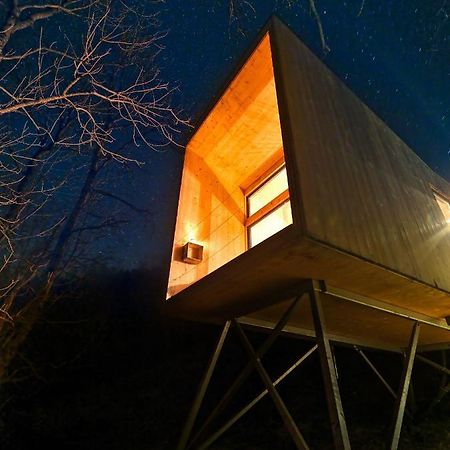 Treehut, Nature, Birds, Silence And Fjord Samlanes Exterior foto
