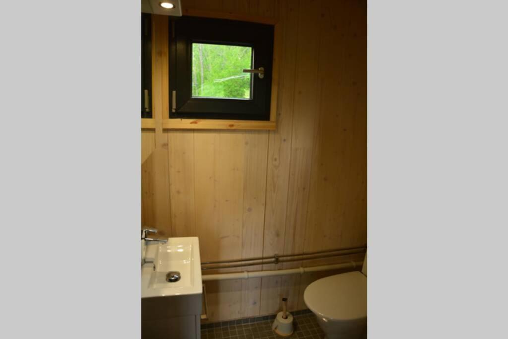 Treehut, Nature, Birds, Silence And Fjord Samlanes Exterior foto