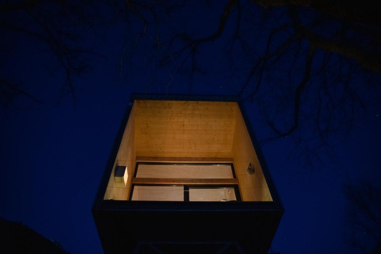 Treehut, Nature, Birds, Silence And Fjord Samlanes Exterior foto